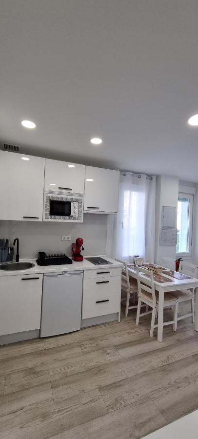 Apartamentos Tanez Santurce A Мадрид Екстериор снимка