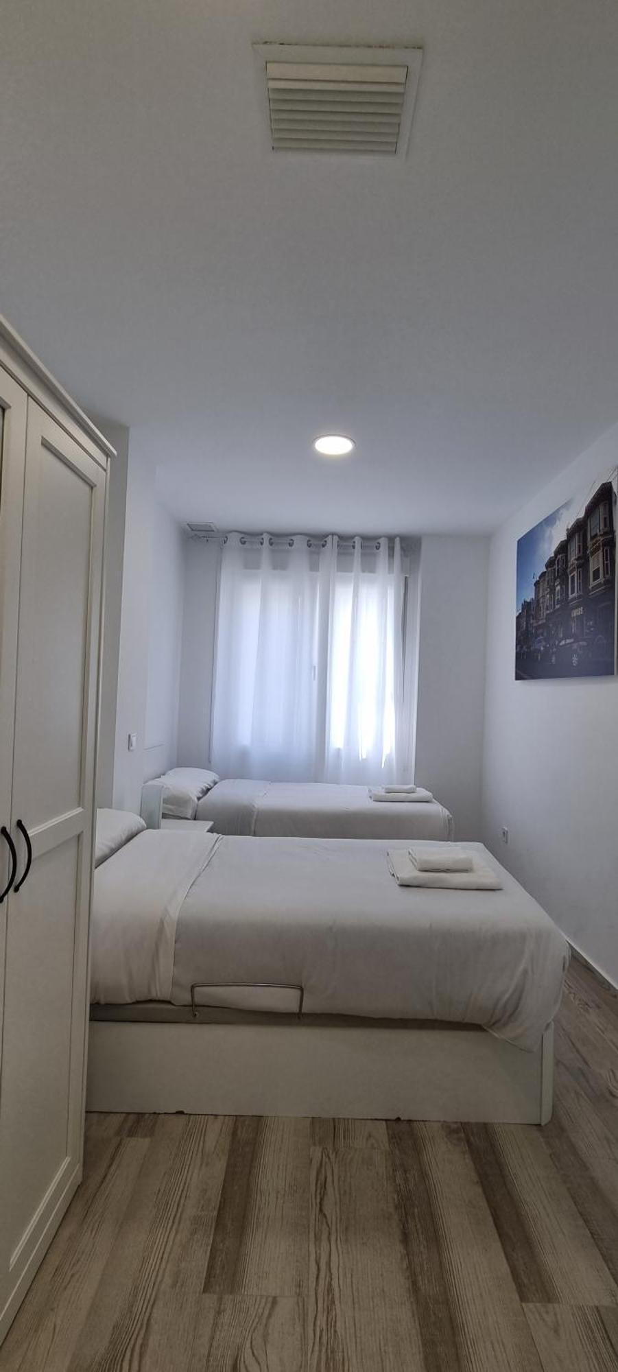 Apartamentos Tanez Santurce A Мадрид Екстериор снимка