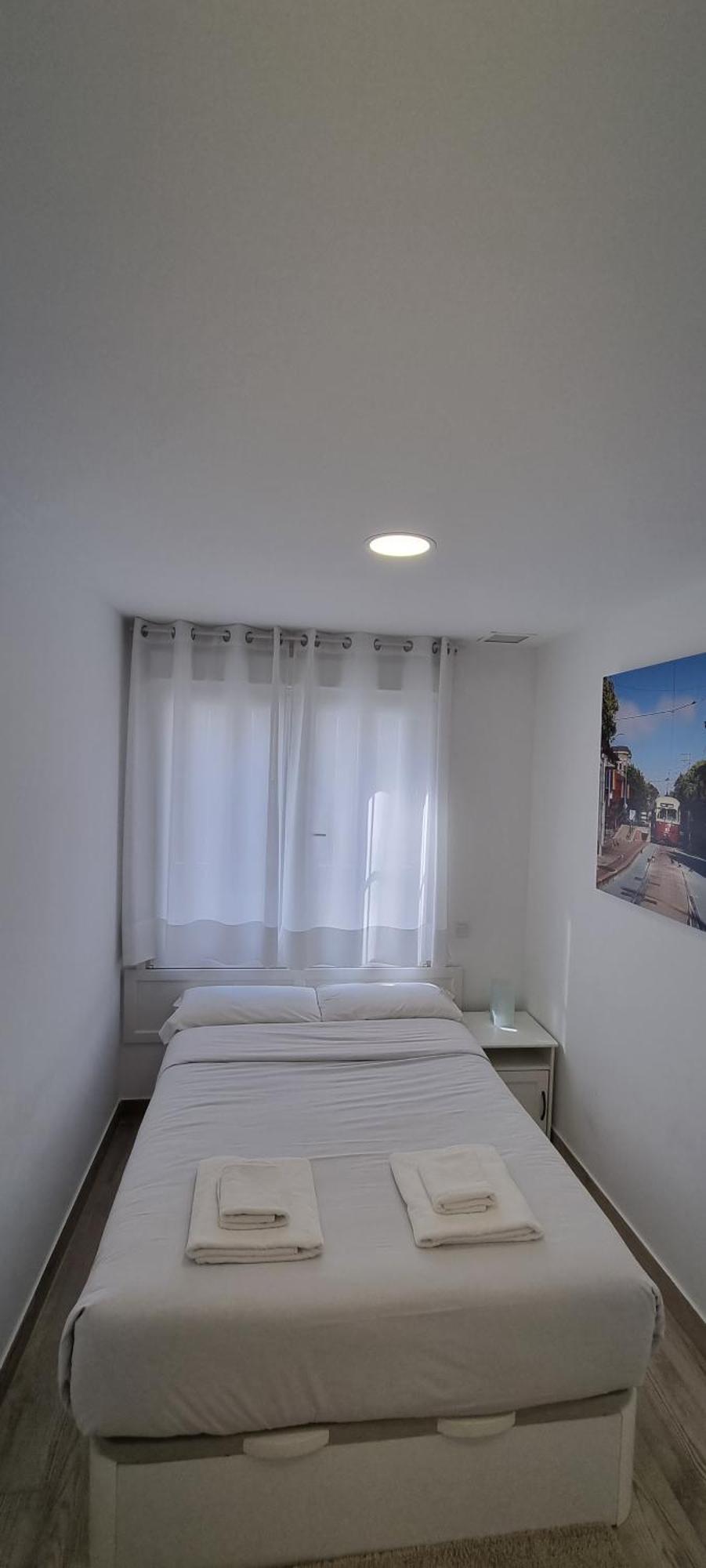 Apartamentos Tanez Santurce A Мадрид Екстериор снимка