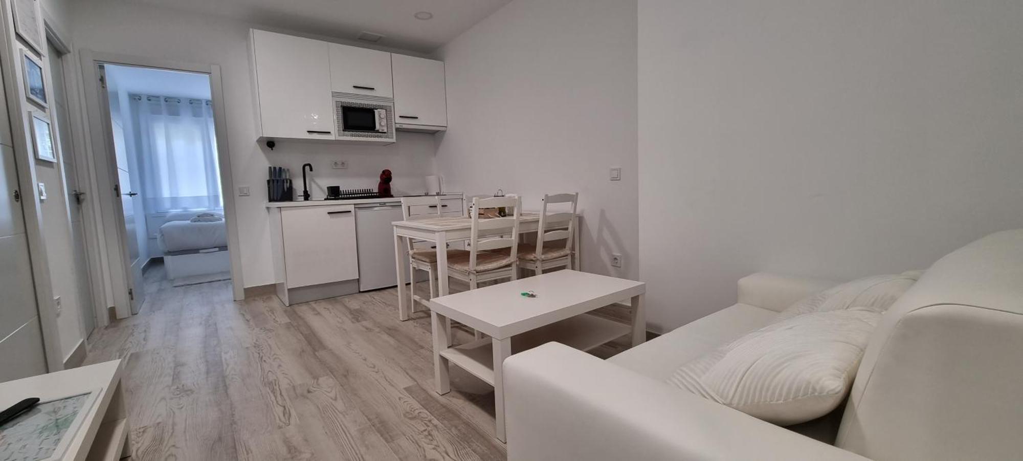 Apartamentos Tanez Santurce A Мадрид Екстериор снимка